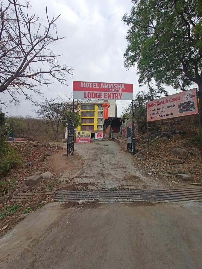 Hotel Anvisha Executive Mangvadi Bagian luar foto