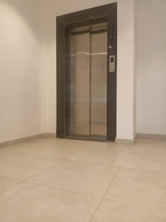 Hotel Anvisha Executive Mangvadi Bagian luar foto