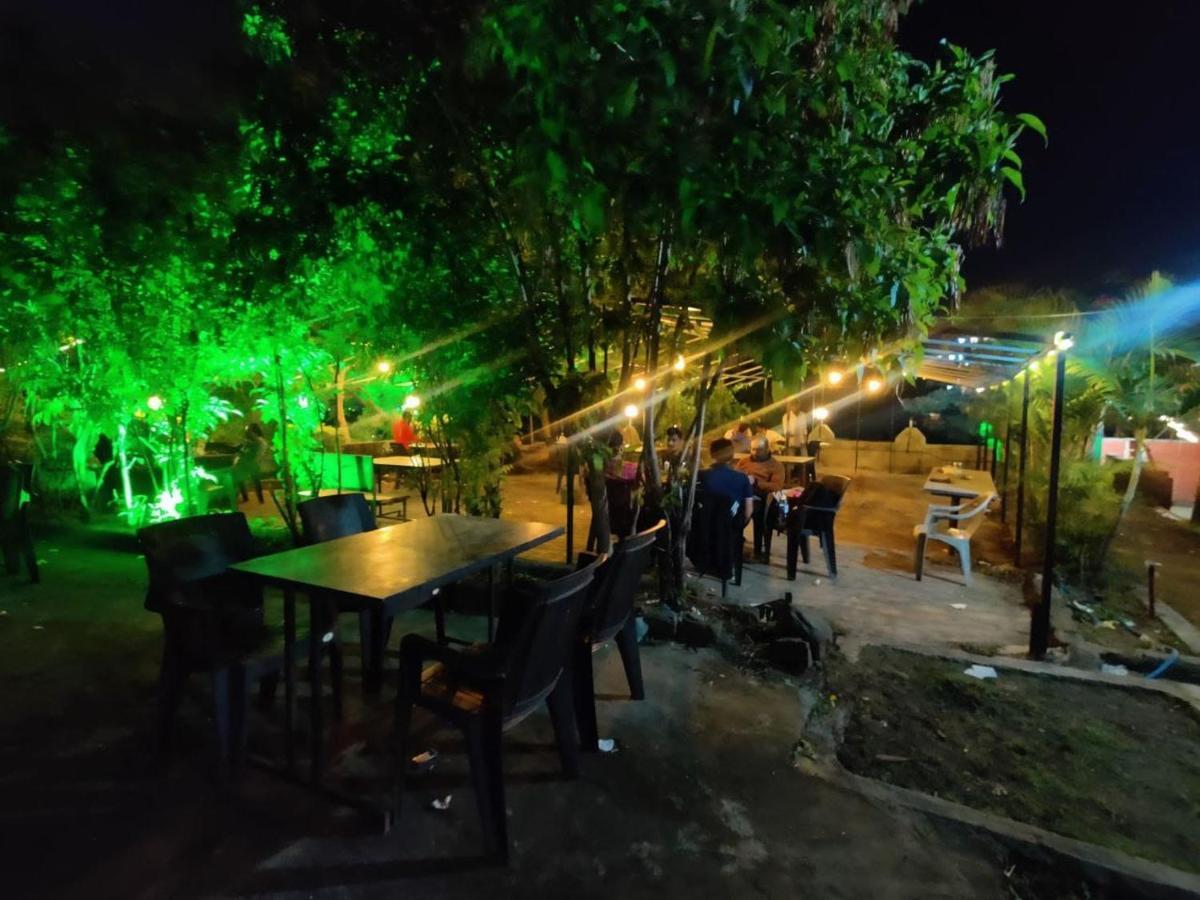 Hotel Anvisha Executive Mangvadi Bagian luar foto